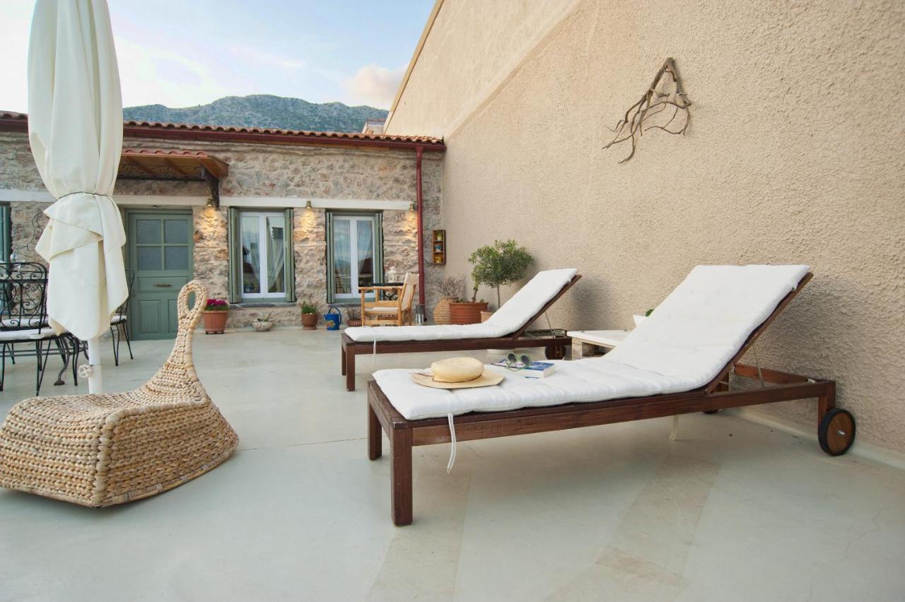 Guesthouse Simou With View 3 Bedrooms Arachova Dış mekan fotoğraf