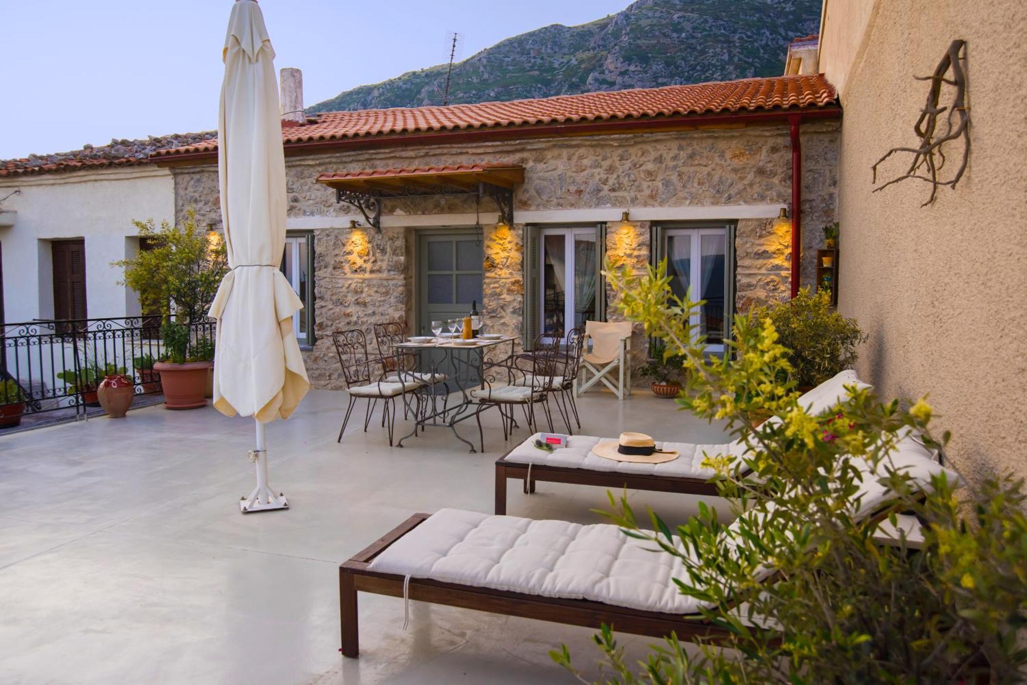 Guesthouse Simou With View 3 Bedrooms Arachova Dış mekan fotoğraf