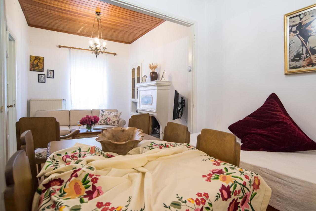 Guesthouse Simou With View 3 Bedrooms Arachova Dış mekan fotoğraf